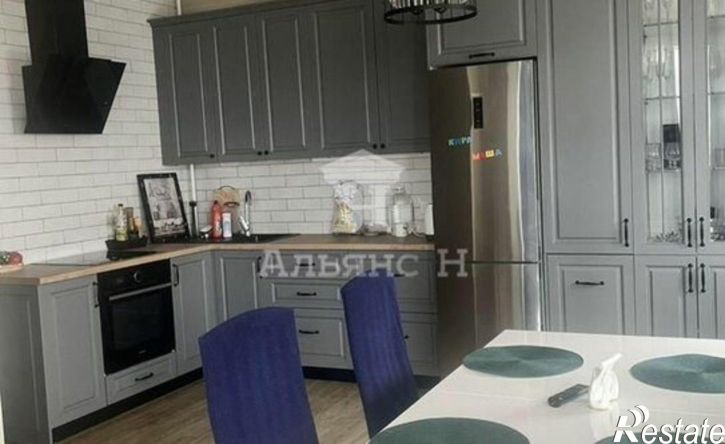 3-комн квартира улица Мира, 99,  д. 99