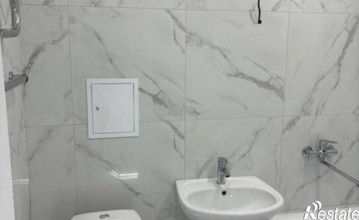 2-комн квартира Ленинградская улица, 94,  д. 94