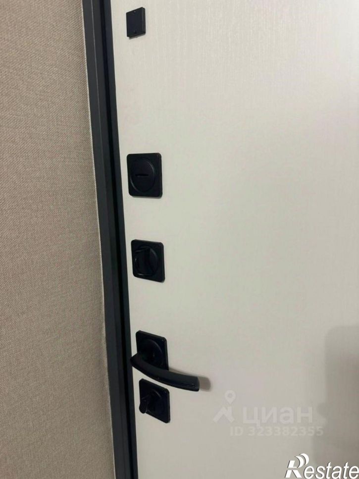 3-комн квартира Коллонтаевский пер, 86,  д. 86