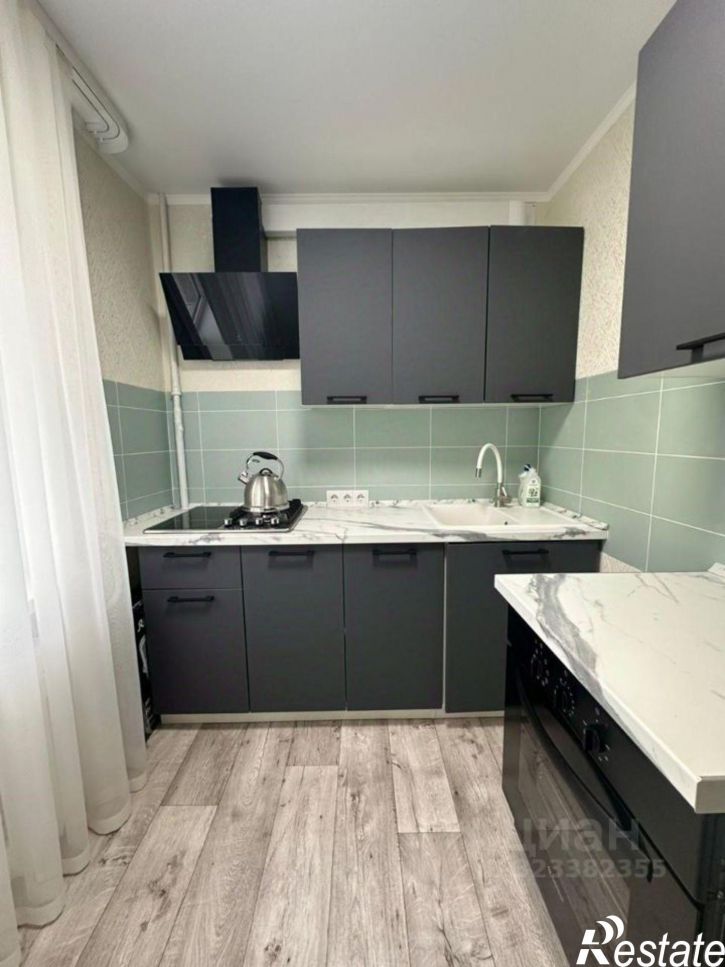 3-комн квартира Коллонтаевский пер, 86,  д. 86