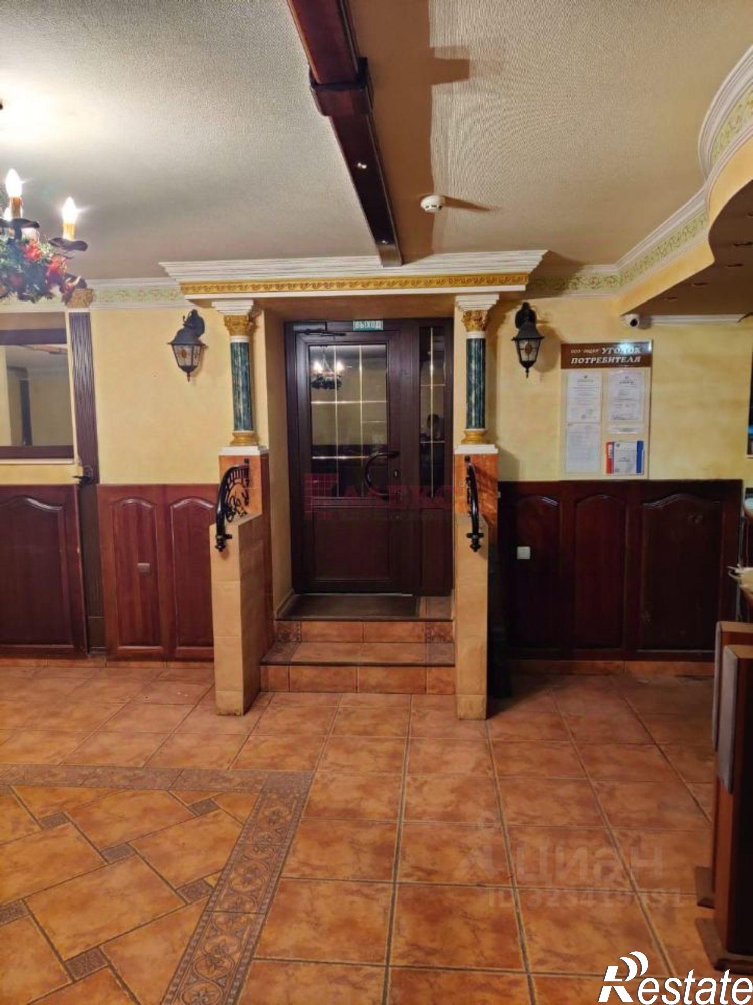 Купить помещение свободного назначения за 15 500 100 рублей на Петровский б-р, 19