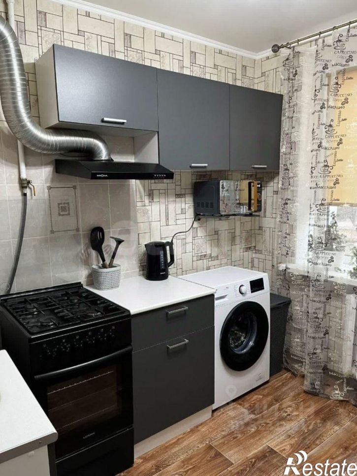 2-комн квартира ул Пирогова, 8,  д. 8