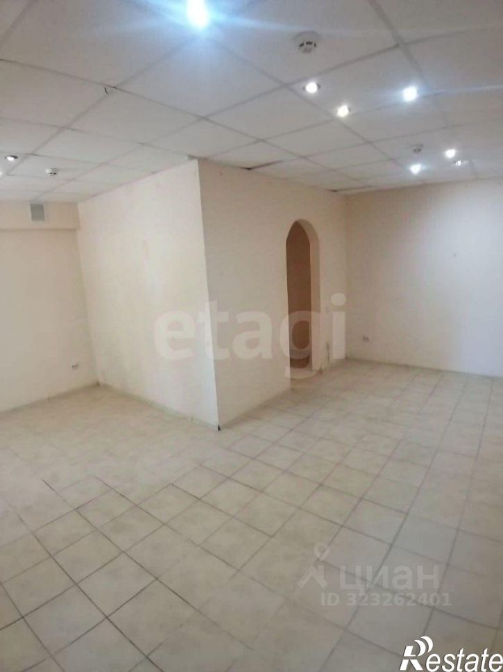 Офис Зои Космодемьянской пр-кт, 70А,  д. 70А