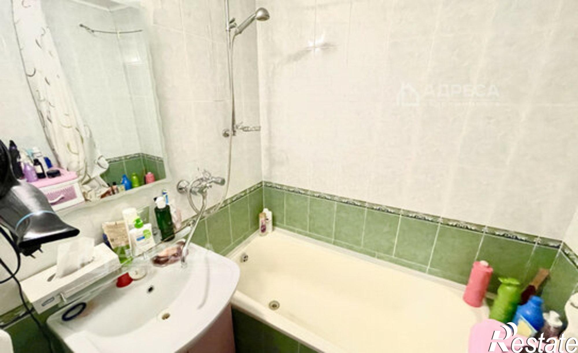 Купить квартиру за 6 200 000 рублей на Севастопольская улица, 81