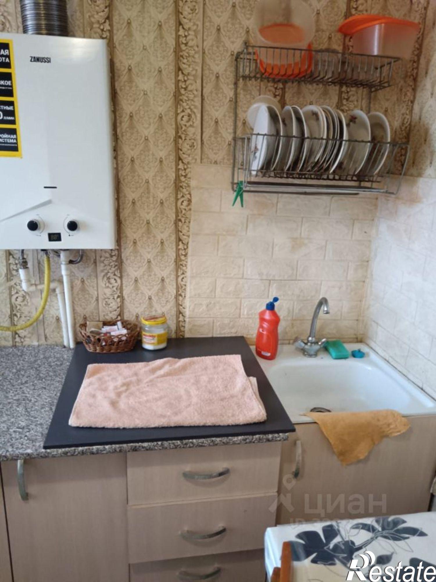 Сдать квартиру за 12 000 рублей на Красноармейский переулок, 105