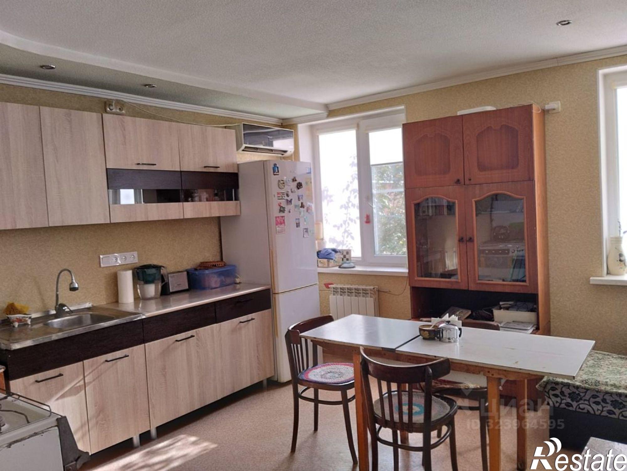 Купить дачу, дом, коттедж за 12 500 000 рублей на переулок Полины Мазепы, 48