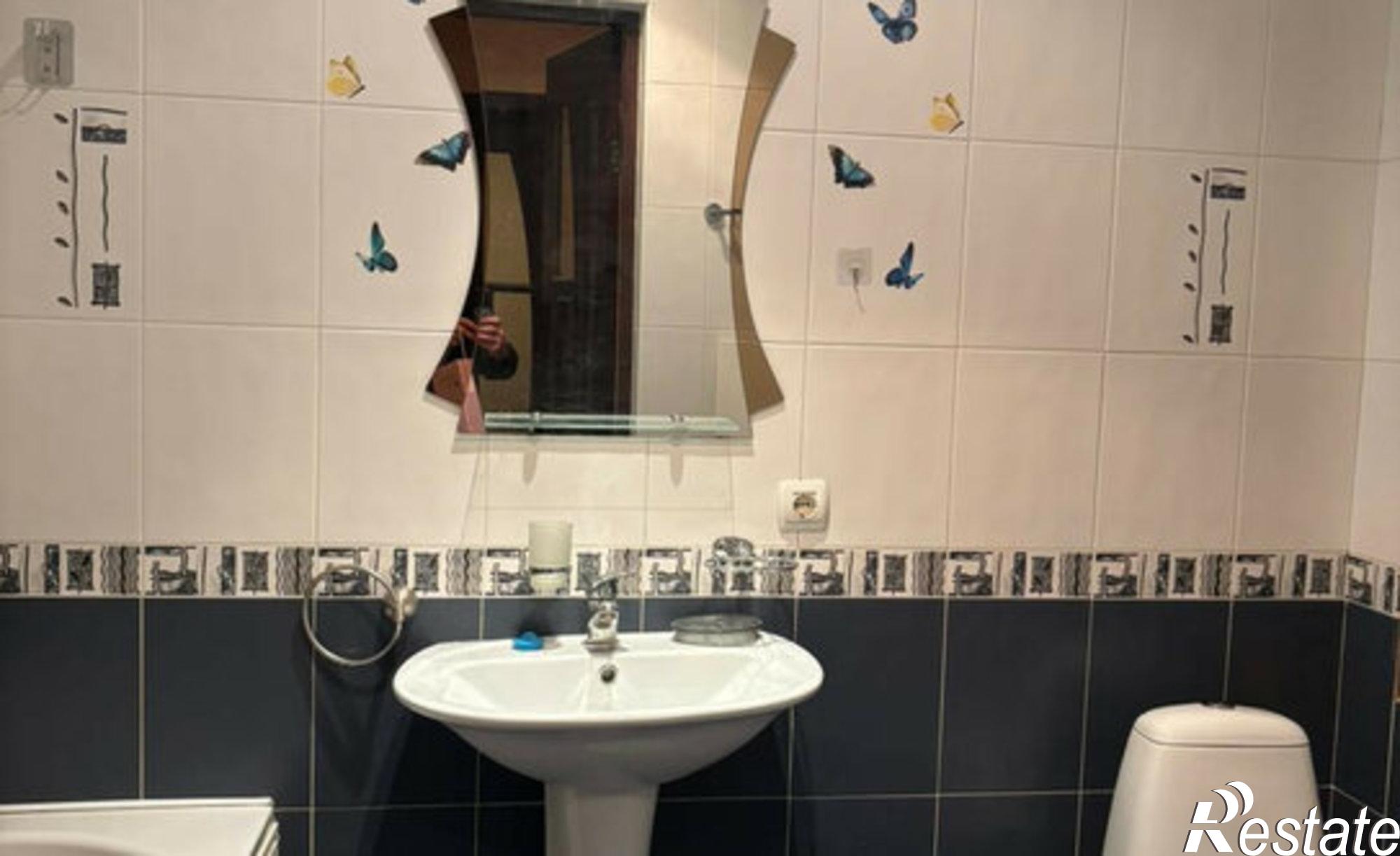 Купить квартиру за 4 660 000 рублей на улица Кирова, 78