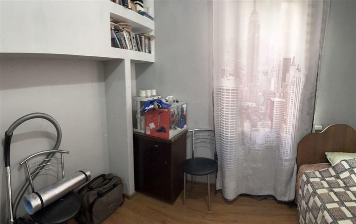 3-комн квартира спуск А.Невского, д. 14