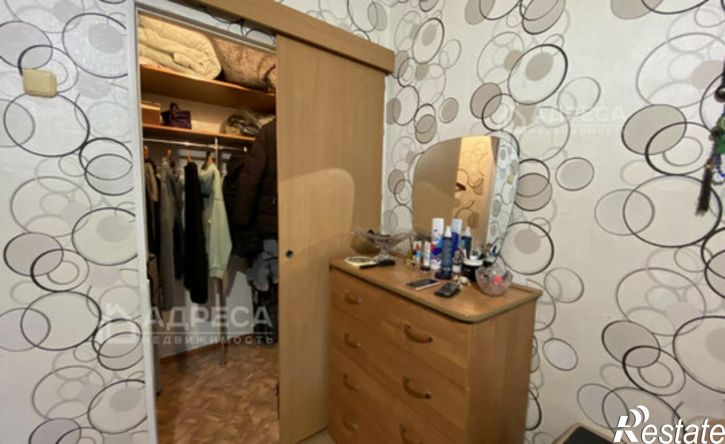 2-комн квартира улица Макаровского, 100,  д. 100