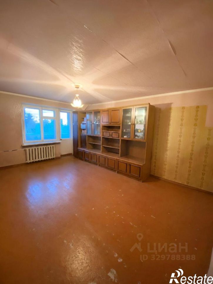 3-комн квартира улица Макаровского, 37,  д. 37
