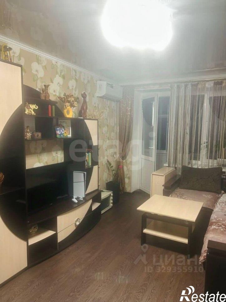 3-комн квартира Красногоровская улица, 37,  д. 37