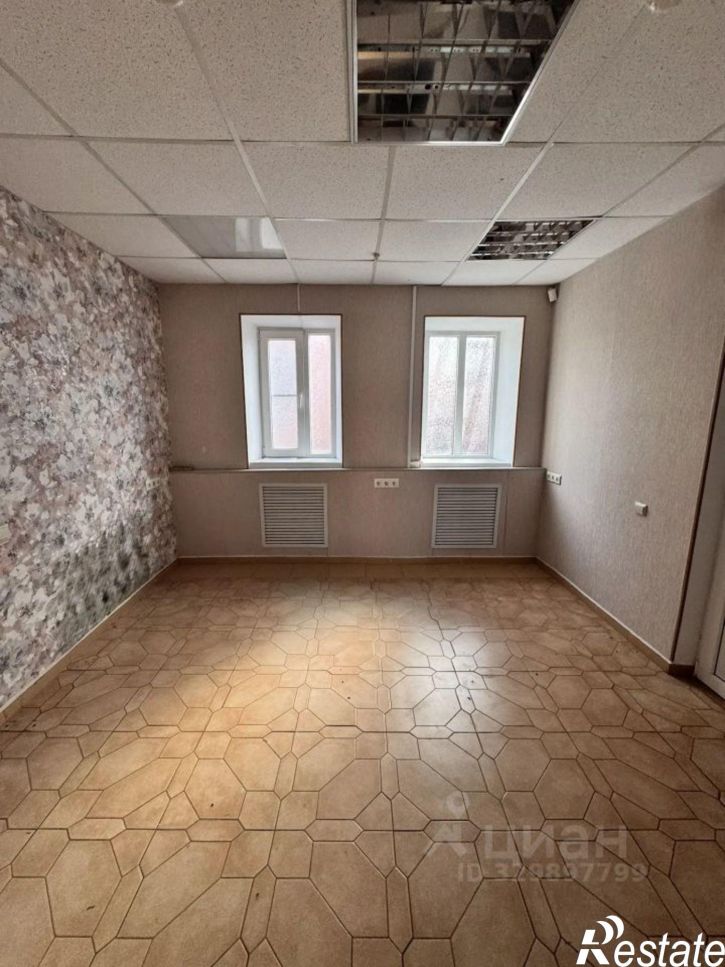 Отдельное здание Московская улица, 230,  д. 230