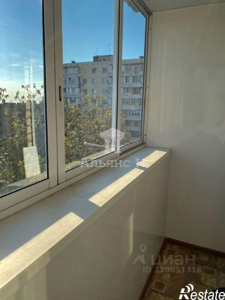 3-комн квартира улица Макаровского, 37,  д. 37