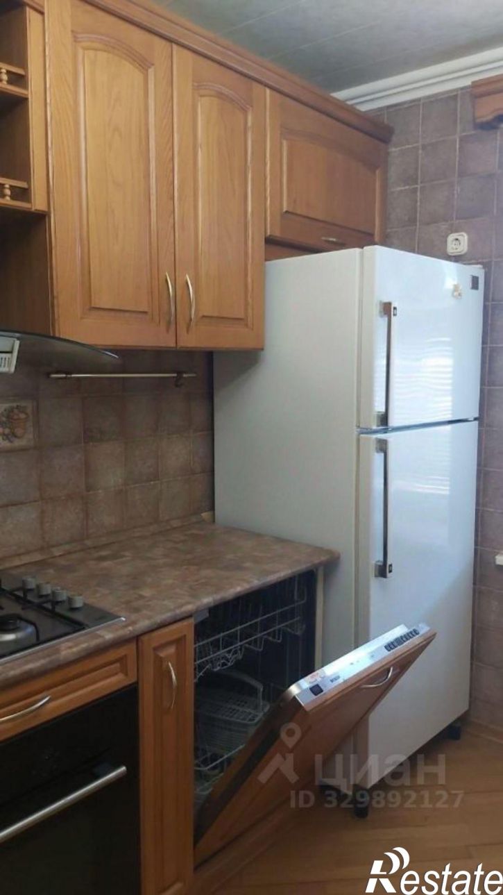 3-комн квартира улица Макаровского, 25А,  д. 25А