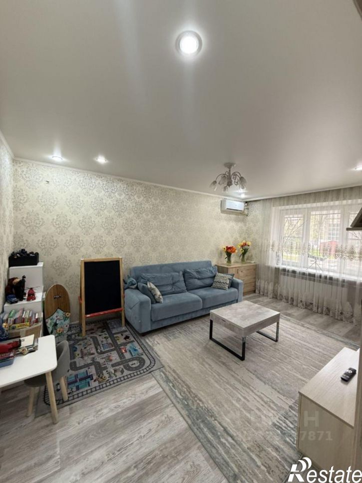 3-комн квартира улица Мира, 43А,  д. 43А