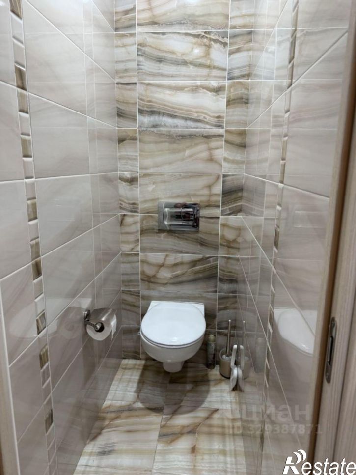 3-комн квартира улица Мира, 43А,  д. 43А
