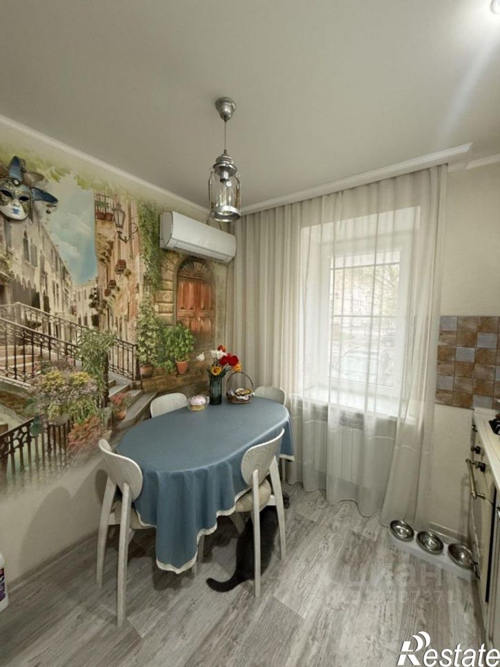 3-комн квартира улица Мира, 43А,  д. 43А