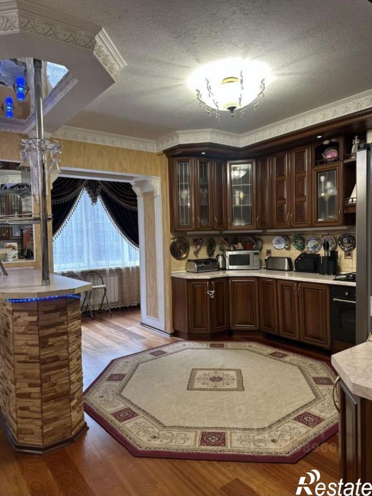 3-комн квартира Ленинградская улица, 73,  д. 73