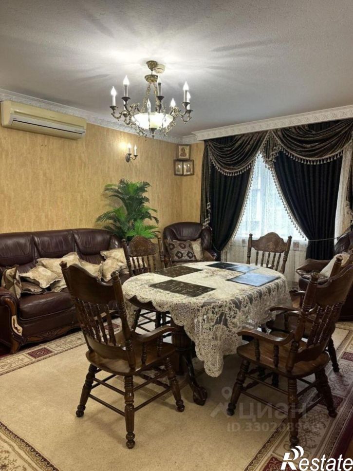 3-комн квартира Ленинградская улица, 73,  д. 73