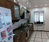 2-комн, 80кв м, этаж 3/7 Московская улица, 230