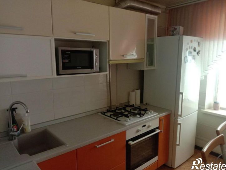 2-комн квартира Толстого улица, 102