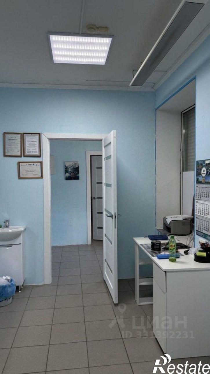 Отдельное здание Петровская пл, 11,  д. 11