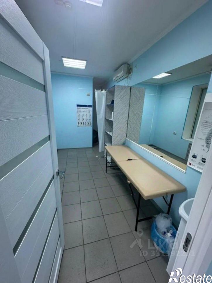Отдельное здание Петровская пл, 11,  д. 11
