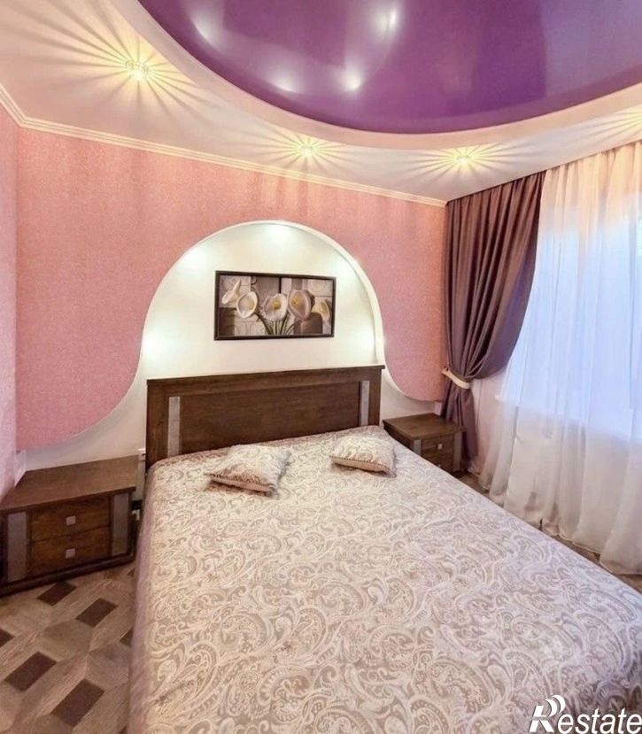5-комн квартира пер О.Кошевого, 54,  д. 54
