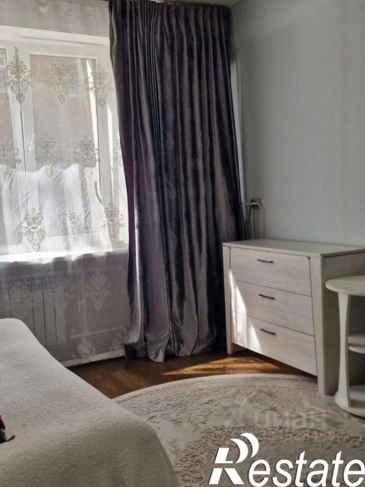 3-комн квартира улица Пирогова, 18,  д. 18