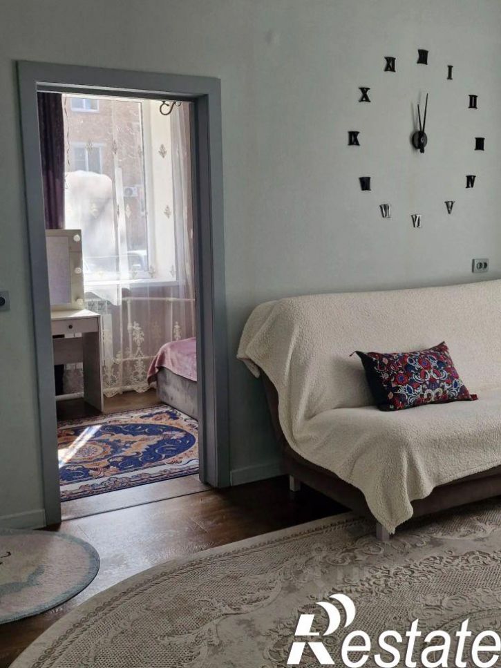 3-комн квартира улица Пирогова, 18,  д. 18