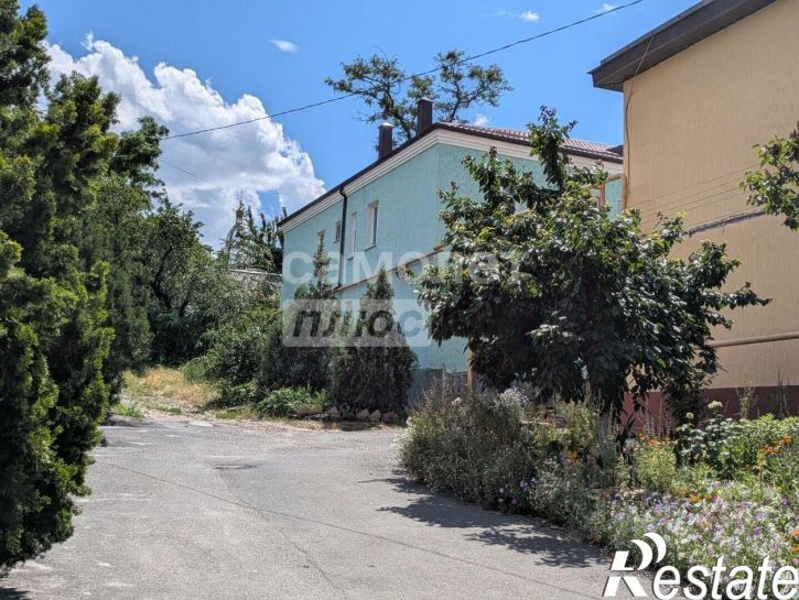 2-комн квартира Петровская улица, 12,  д. 12