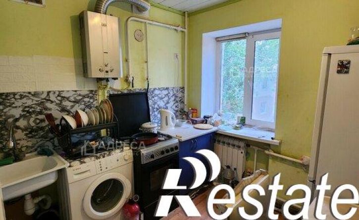 2-комн квартира Коллонтаевский переулок, 104,  д. 104