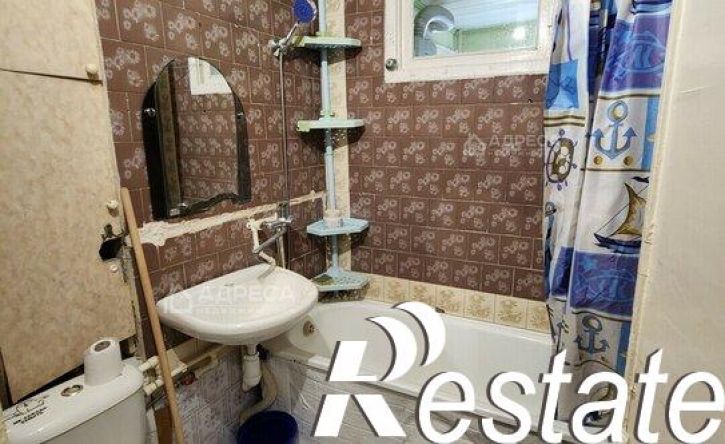 2-комн квартира Коллонтаевский переулок, 104,  д. 104