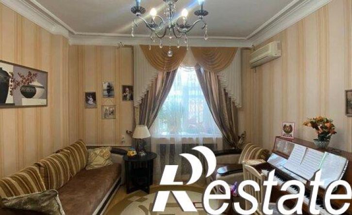 3-комн квартира улица Кондаурова, 3,  д. 3